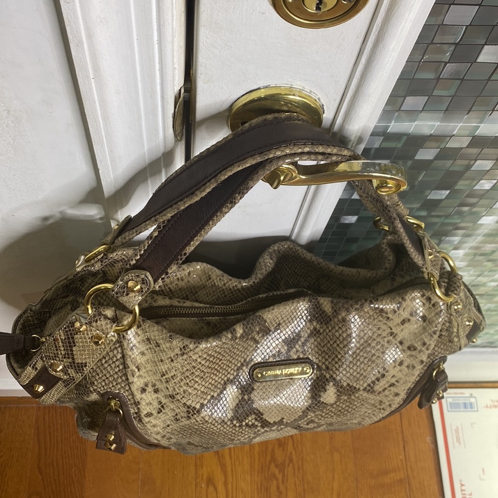 ๐ Cynthia Rowley brown creme x large snakeskin leather satchel bag ๐ - Picture 3 of 14